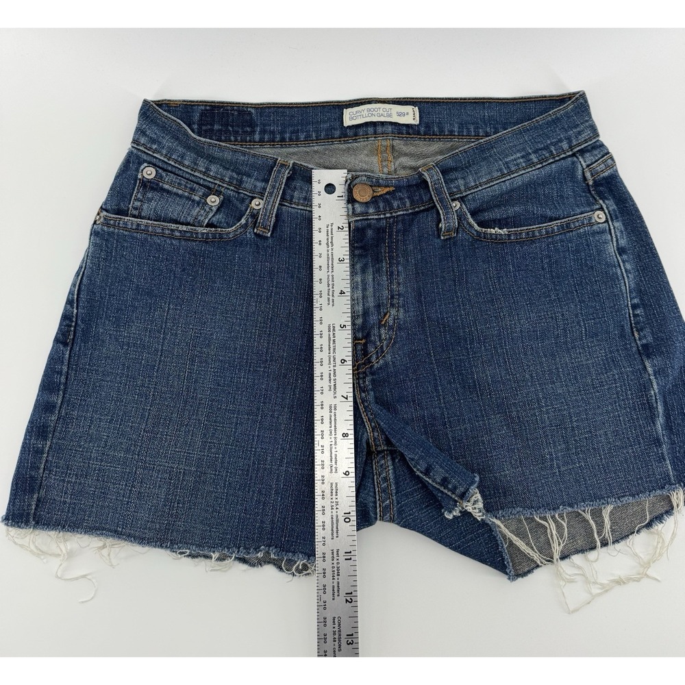 Levi's 529 Women's High Rise Cut Off Blue Denim Shorts Distressed Size 29 / 30W - Picture 9 of 10